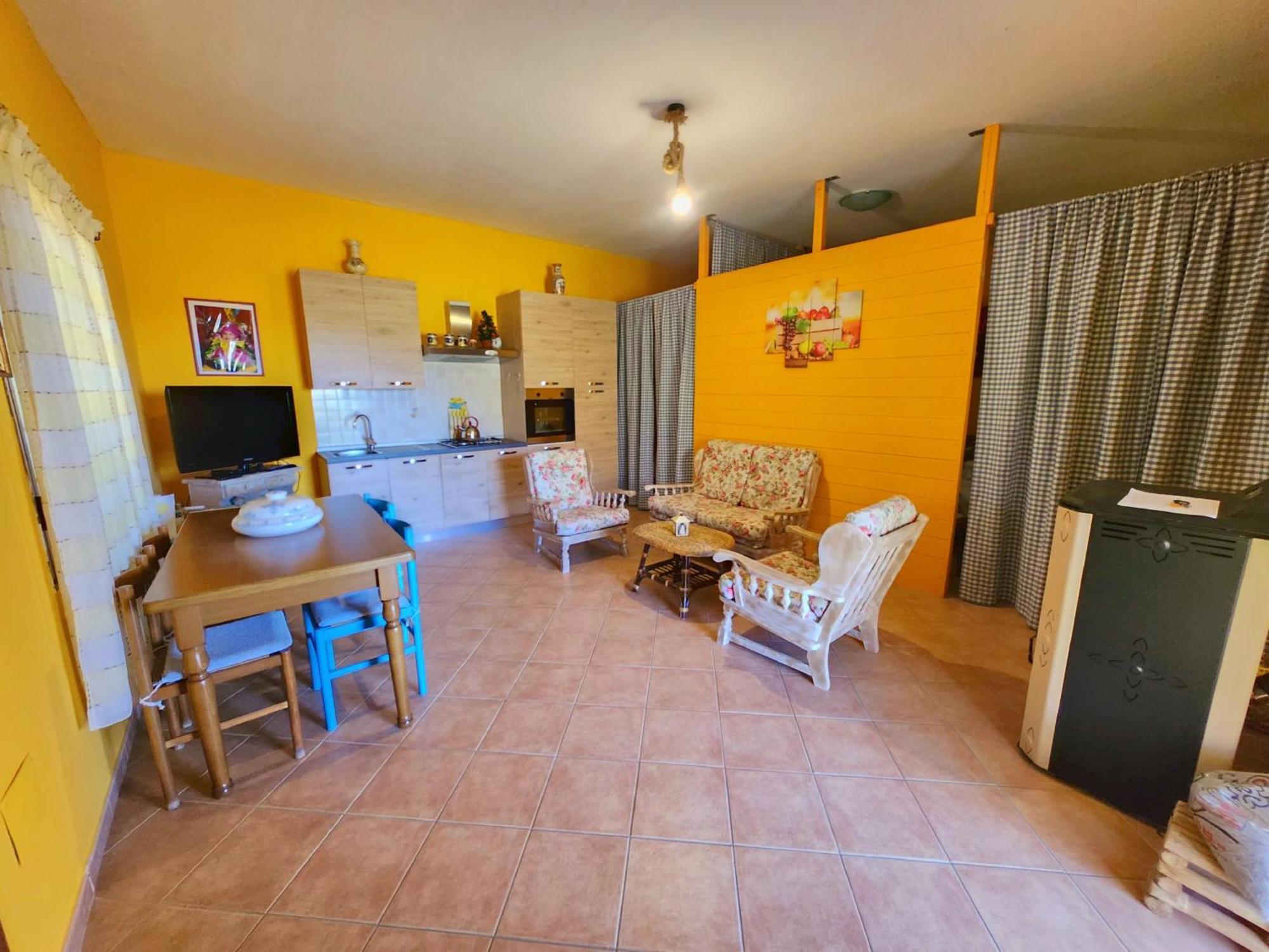 Panoramic House Villa Oliena Exterior photo